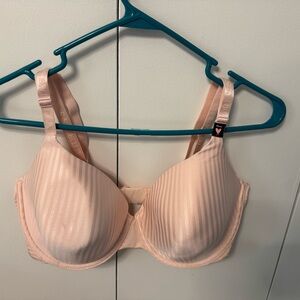 Victoria's Secret Blush Pink Bra